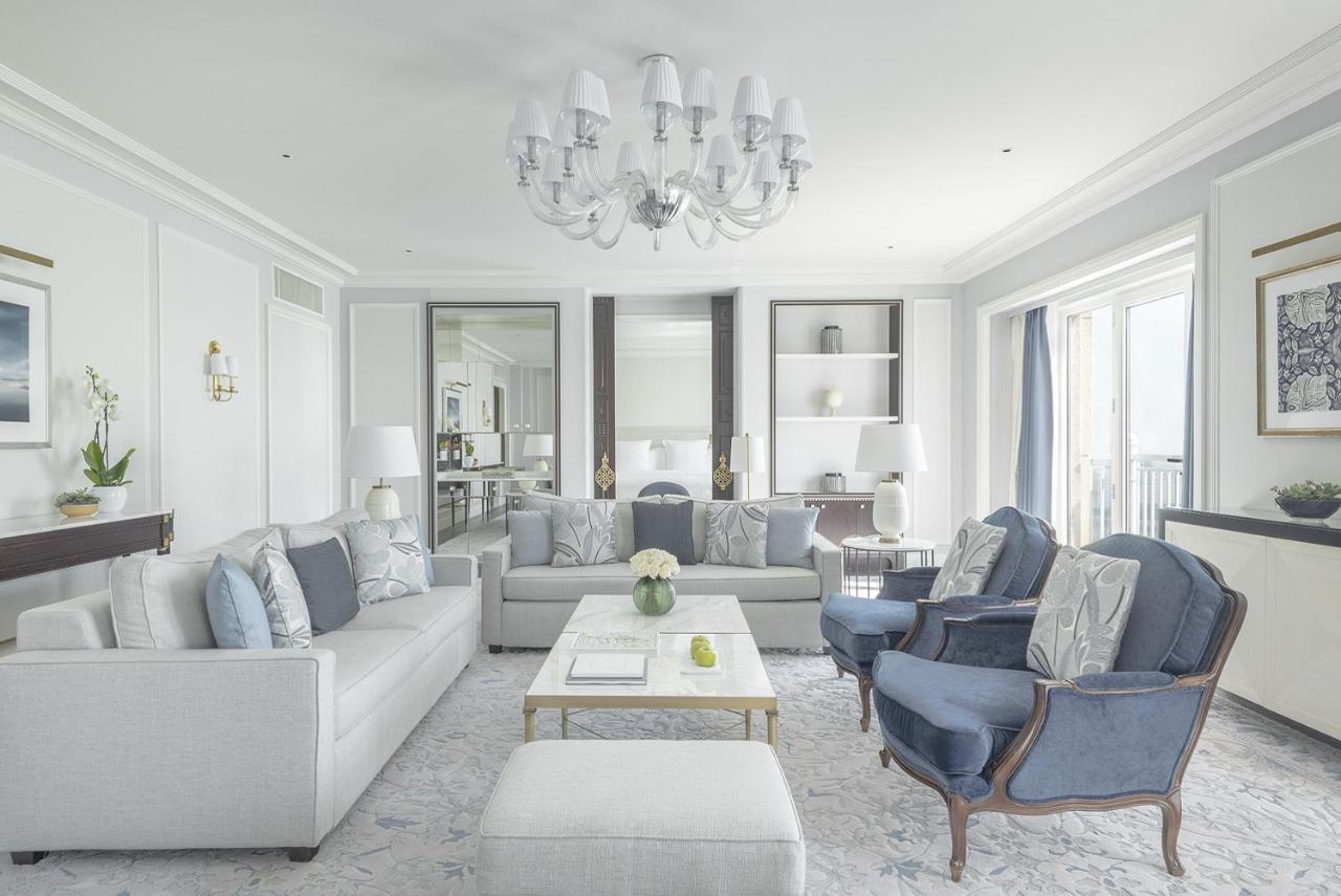 Four Seasons Hotel Doha Exterior photo The living room of a suite at The Ritz-Carlton, Paris